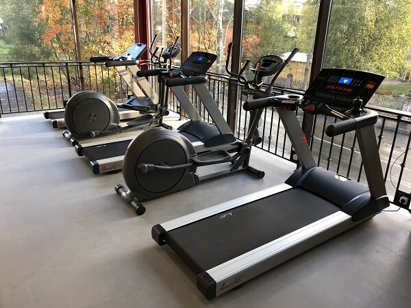 Фитнес-клуб "LOFT FITNESS" Фитнес-клуб "LOFT FITNESS"